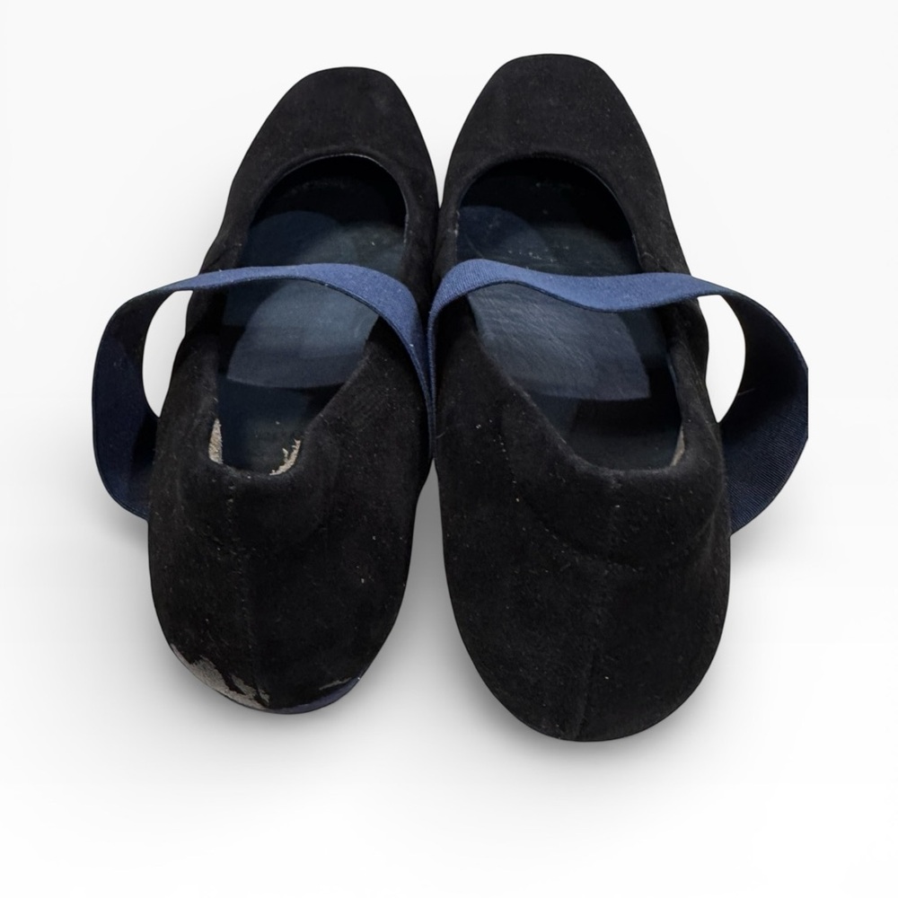 Think Black suede Mary Jane’s with navy elastic strap, 8.5, slightly wide, sharp - Picture 4 of 5